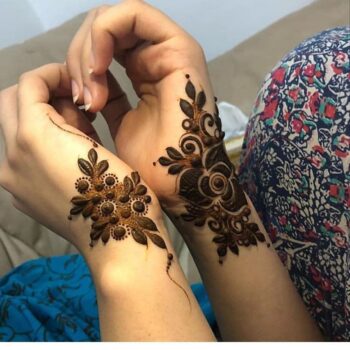 Top 15 Floral Mehndi Designs for Hands & Feet